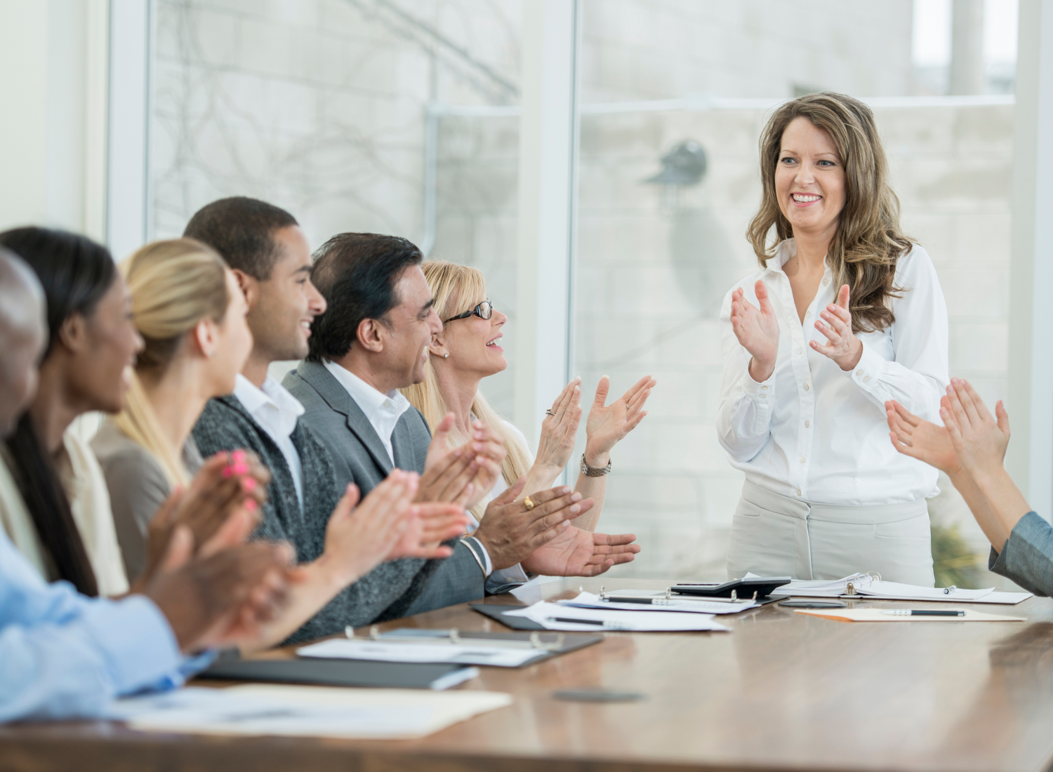 Wie Logo-Tassen als bleibende Erinnerung an Firmenmilestones dienen