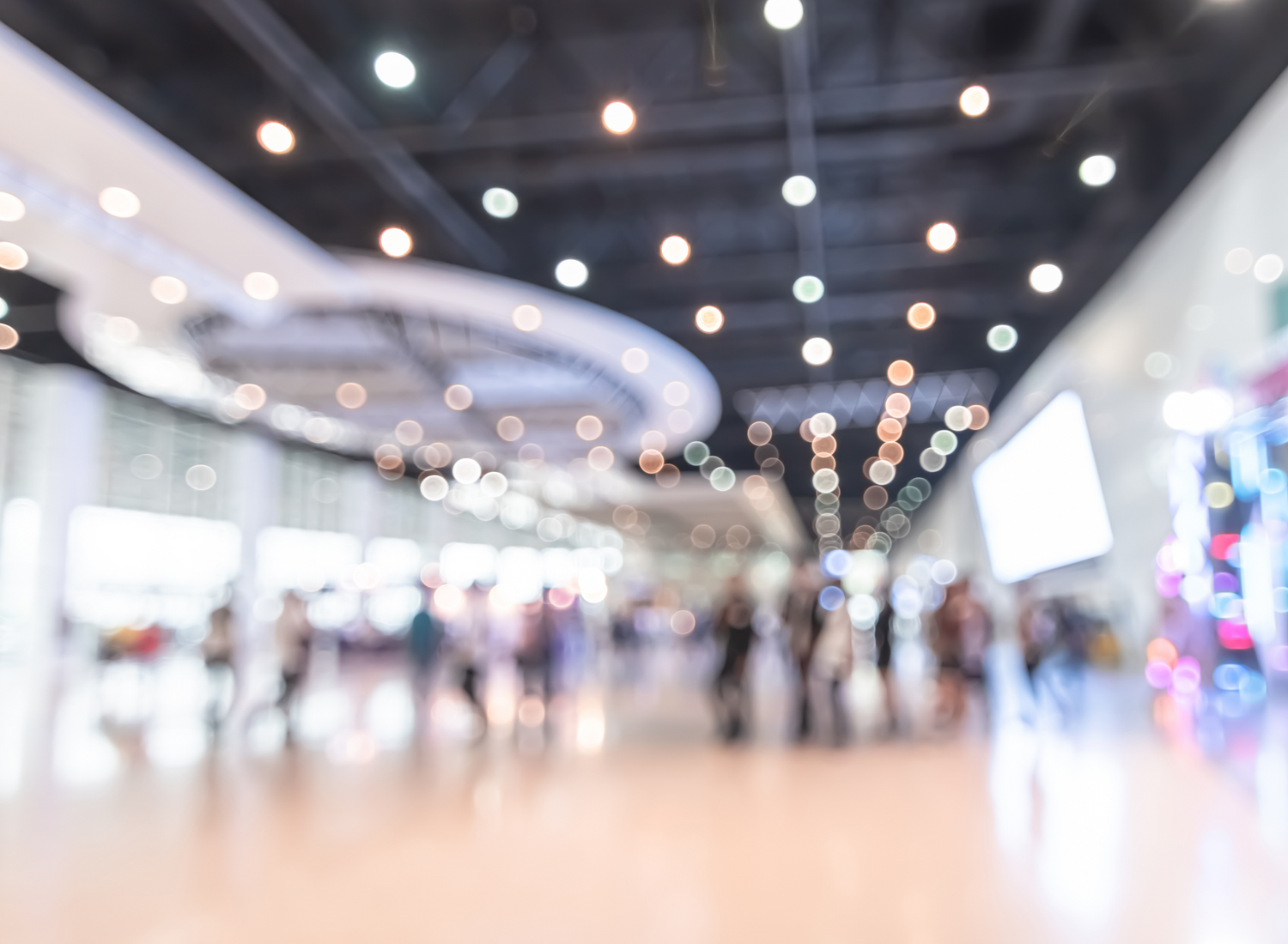 Tassen mit Ihrem Logo: Blickfang auf Messeveranstaltungen