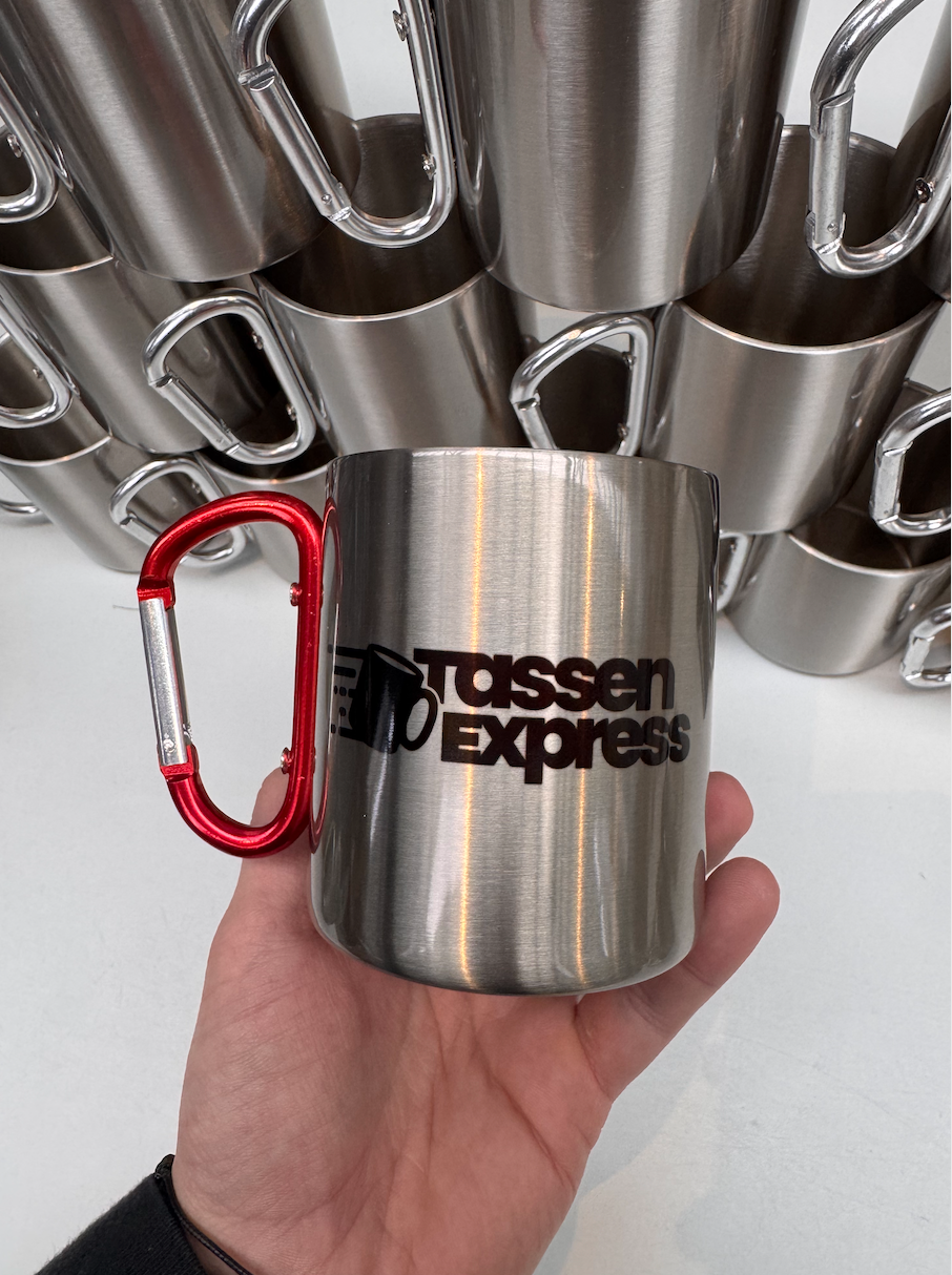 TassenExpress - Karabiner Edelstahl-Tasse mit Logo Groß 325ml