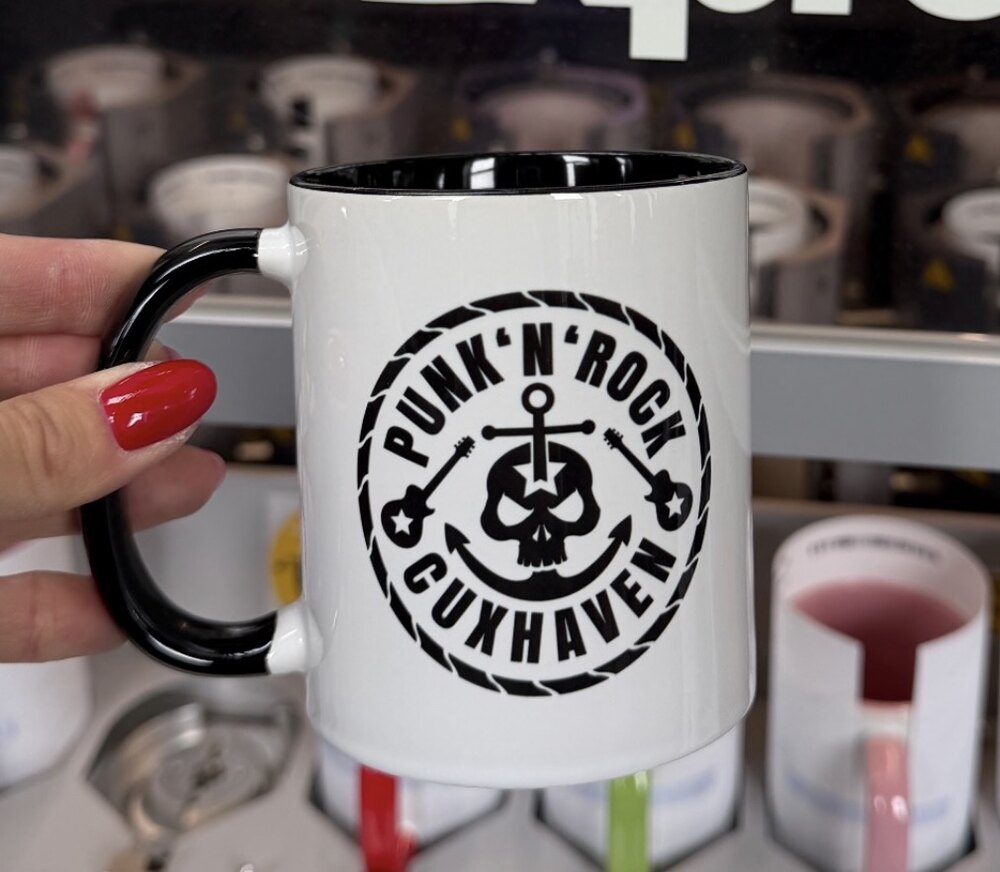 Fertige Tasse für Linkshänder mit Logo